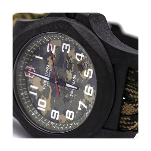 Montre Victorinox Swiss Army - Montre Carbon Military V241927.1 43 mm 58 Facettes UKD363112SO