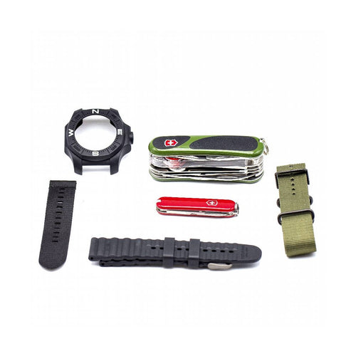 Montre Victorinox Swiss Army - Montre Carbon Military V241927.1 43 mm 58 Facettes UKD363112SO