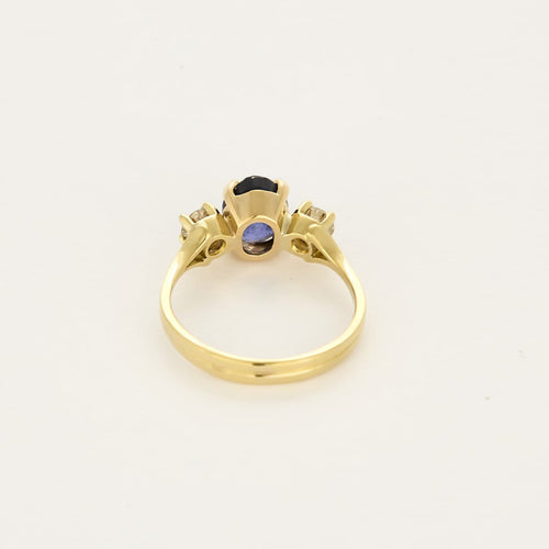 Bague 53.5 Bague en or jaune 18K au saphir violet et diamants 58 Facettes VEN3220