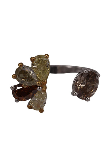 Bague 53 Bague fleur en or blanc 18k et diamants de couleur 58 Facettes P676