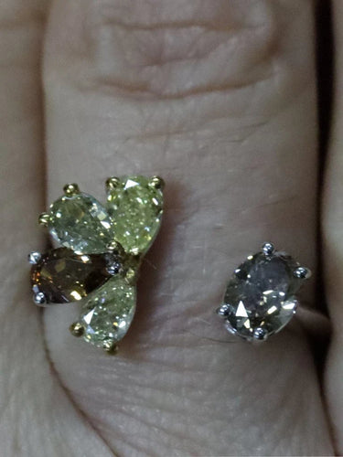 Bague 53 Bague fleur en or blanc 18k et diamants de couleur 58 Facettes P676