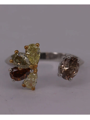 Bague 53 Bague fleur en or blanc 18k et diamants de couleur 58 Facettes P676