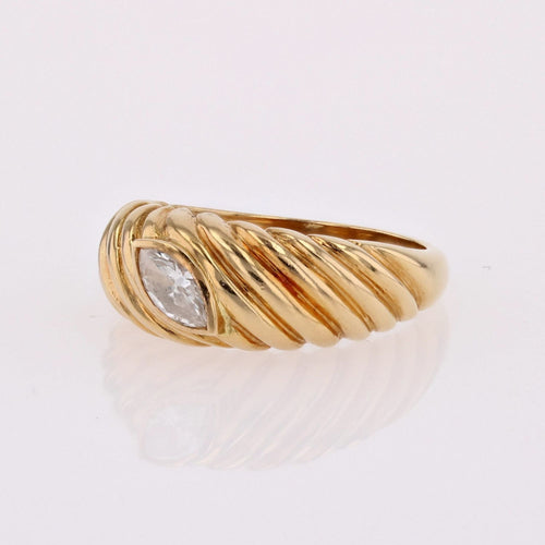 https://www.bijouxbaume.com/upload/image/bague-or-jaune-diamant-marquise-p-image-164513-grande.jpg