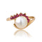 https://www.bijouxbaume.com/upload/image/bague-or-jaune-perle-de-culture-et-rubis-p-image-164481-grande.jpg