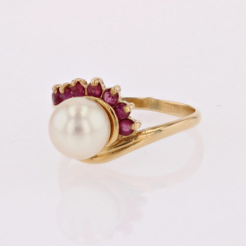 https://www.bijouxbaume.com/upload/image/bague-or-jaune-perle-de-culture-et-rubis-p-image-164482-grande.jpg