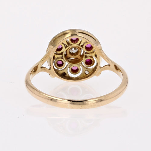https://www.bijouxbaume.com/upload/image/bague-ronde-rubis-et-diamants-ancienne-p-image-155367-grande.jpg