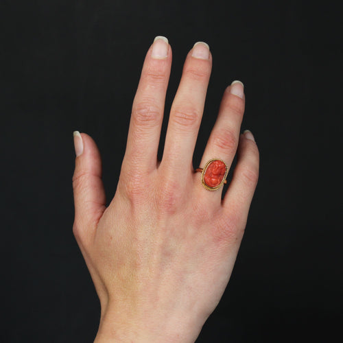 https://www.bijouxbaume.com/upload/image/bague-ancienne-camee-corail-et-or-p-image-155201-grande.jpg