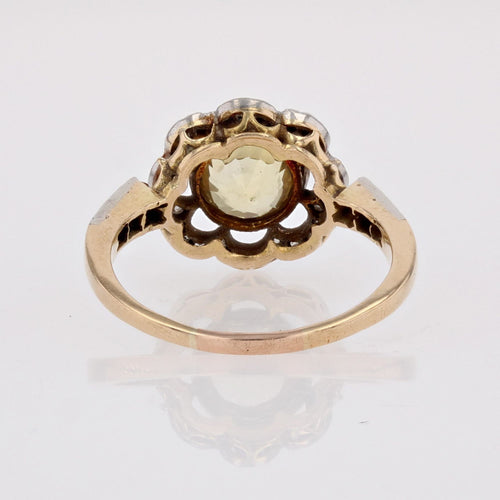 https://www.bijouxbaume.com/upload/image/bague-ancienne-fleur-saphir-jaune-et-diamants-p-image-153555-grande.jpg