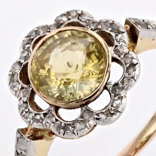 https://www.bijouxbaume.com/upload/image/bague-ancienne-fleur-saphir-jaune-et-diamants-p-image-153569-grande.jpg