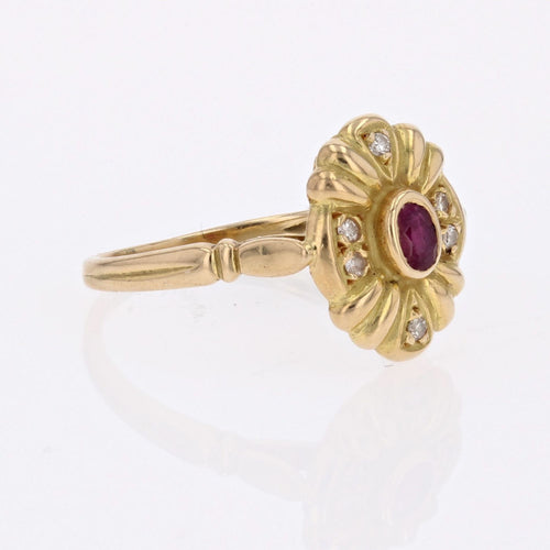 https://www.bijouxbaume.com/upload/image/bague-or-jaune-d-occasion-rubis-diamants-p-image-152888-grande.jpg