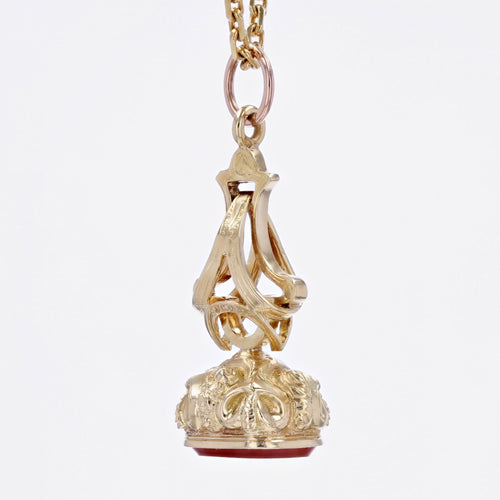 https://www.bijouxbaume.com/upload/image/pendentif-ancien-cachet-or-et-cornaline-p-image-139318-grande.jpg