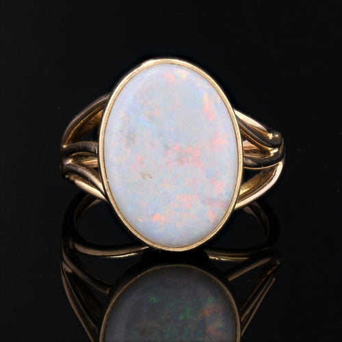 https://www.bijouxbaume.com/upload/image/bague-ancienne-opale-et-or-p-image-133326-grande.jpg