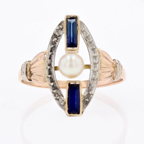 https://www.bijouxbaume.com/upload/image/bague-art-deco-perle-saphirs-2-ors-p-image-132844-grande.jpg