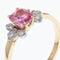 https://www.bijouxbaume.com/upload/image/fine-bague-saphir-rose-et-diamants-p-image-124815-grande.jpg