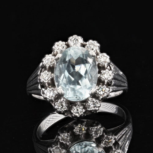 https://www.bijouxbaume.com/upload/image/bague-ancienne-aigue-marine-et-diamants-p-image-117007-grande.jpg