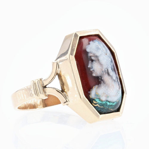 https://www.bijouxbaume.com/upload/image/bague-ancienne-en-or-et-email-de-limoges-p-image-115213-grande.jpg