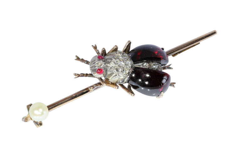 26050-0148.p04_French Victorian Bar Brooch with Bejewelled Beetle in Garnet  Ruby and Diamonds-en.jpg