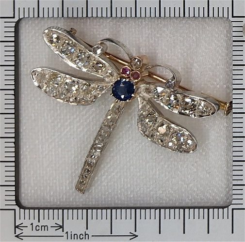 26050-0268.p07_Late Victorian Dragonfly Brooch  Diamond Set Wings and Sapphire Body  circa 1900-en.jpg