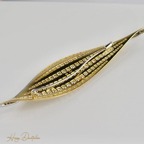 Pendentif Brosche feuille en or jaune 18 carats et diamants 7,50 ct 58 Facettes 1702