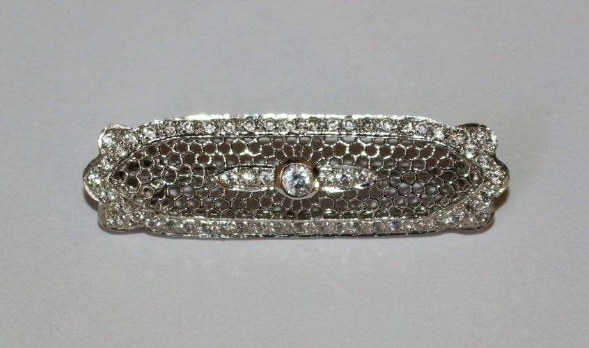 Broche Broche-barrette Art déco en or blanc 18 carats et diamants 58 Facettes 603