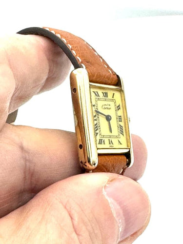 Montre Cartier Tank Must - Montre vermeil avec coffret 58 Facettes 260016