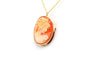 Pendentif Pendentif années 50 en or jaune 18 carats serti d’un camée 58 Facettes 23039