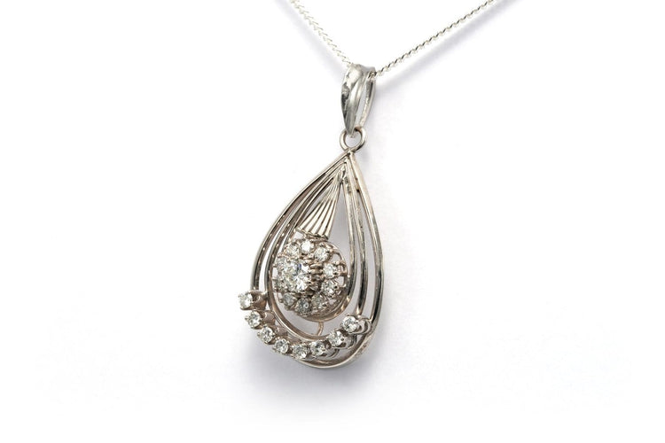 Pendentif Pendentif Art déco en or blanc 18 carats serti de diamants taille brillant (0,97 ct) 58 Facettes 22768