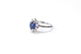 Bague 54 Bague marguerite entourage en or blanc 18K avec saphir et diamants 58 Facettes BAG.MARGT.S.ARC-FA.64