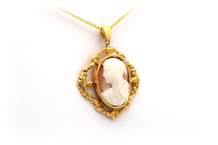 Pendentif Pendentif Napoléon III camée en or jaune 18 carats 58 Facettes 23050