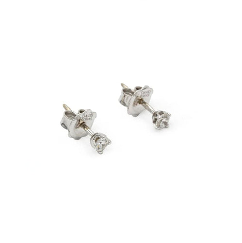 Boucles d'oreilles Boucles d'oreilles - Puces en or blanc 750 et diamants 58 Facettes 260065R