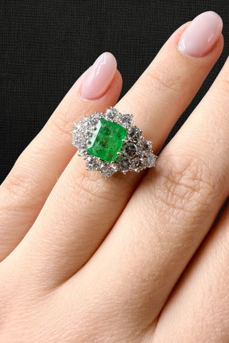 Bague 53 Bague cocktail - Saphir et diamants en or 58 Facettes