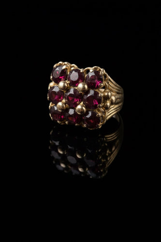 Bague 55 Bague vintage années 1950 en or jaune 18K et grenats rhodolites 58 Facettes