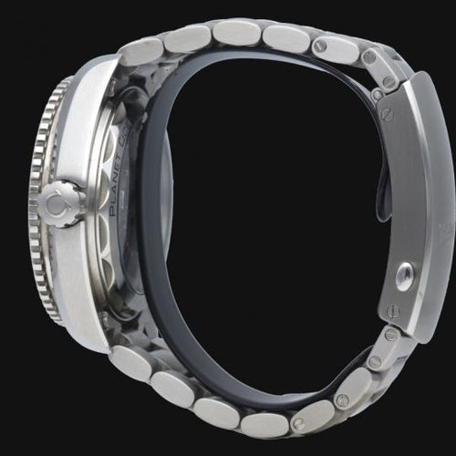 Montre Omega Montre Seamaster Planet Ocean 600M 58 Facettes MT45585