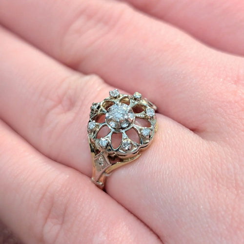 Bague 55 Bague en or jaune 18 carats et diamants 58 Facettes 31887
