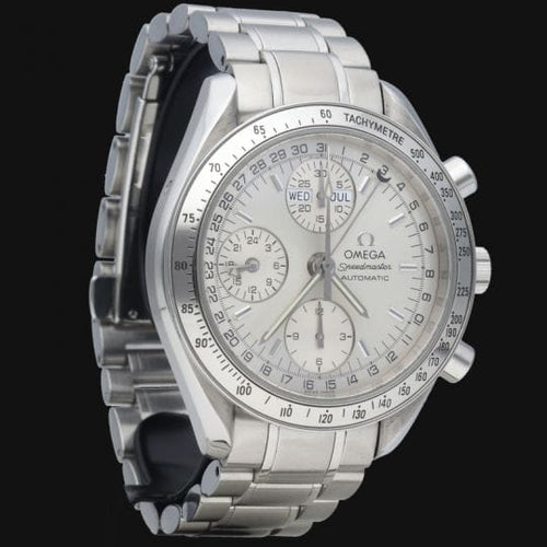 Montre Omega Montre Speedmaster Day Date Chronograph 58 Facettes MT44235