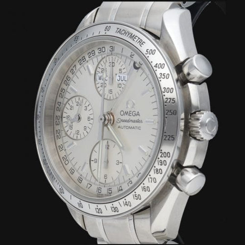 Montre Omega Montre Speedmaster Day Date Chronograph 58 Facettes MT44235