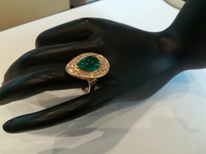 Bague 54 Bague marquise en or jaune, émeraude et diamants 58 Facettes 01347