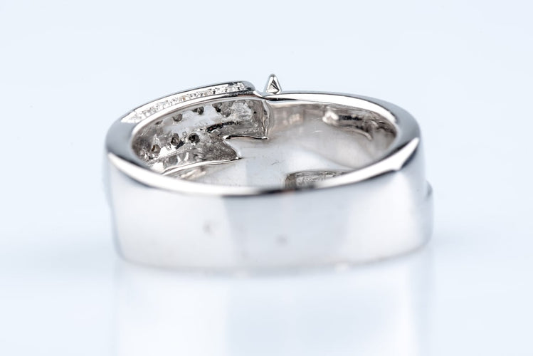 cd9b53c9-7c35-4c8a-9bb0-2d4519e90300