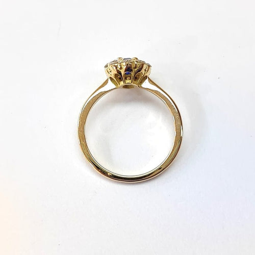 Bague 55 Bague marguerite entourage en or jaune 18K saphir et diamants 58 Facettes MARGT.S.Pont-FA.67