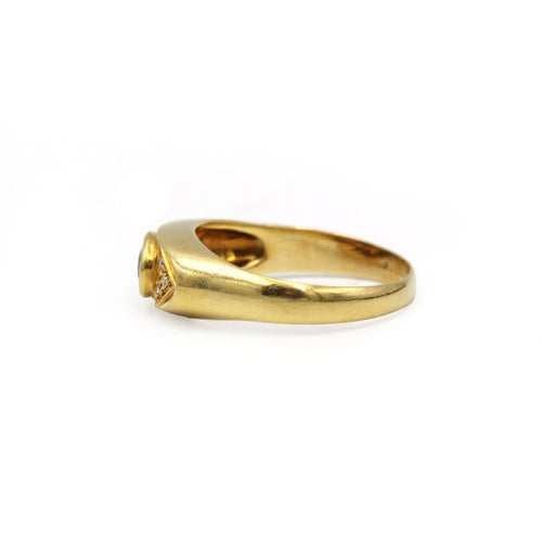 Bague 53.5 Bague en or jaune 750‰ au saphir et diamants 58 Facettes 260071R