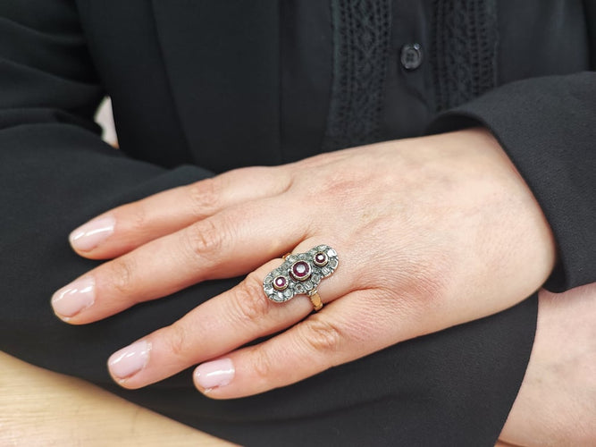 45a581f4-1286-4945-c594-2b8d2d215600