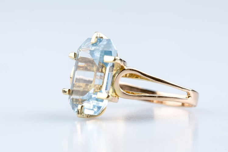 Bague 56 Bague topaze bleue en or blanc 18K 58 Facettes BGTOPOC622-107