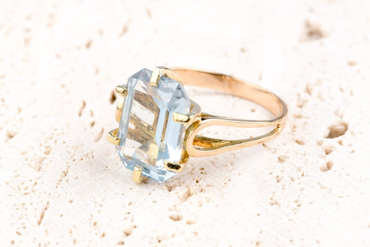 Bague 56 Bague topaze bleue en or blanc 18K 58 Facettes BGTOPOC622-107