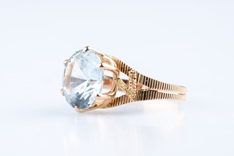Bague 54 Bague topaze bleue en or blanc 18K 58 Facettes BGTOPOC613-107
