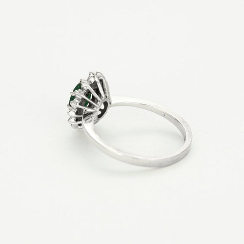 Bague 53 Bague marguerite or blanc, émeraude et diamants 58 Facettes GU178
