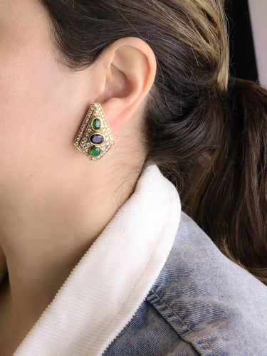 Boucles d'oreilles Parure REPOSSI collier de perles et clips saphirs émeraudes diamants 58 Facettes 1242.1