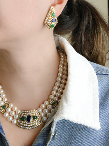 Boucles d'oreilles Parure REPOSSI collier de perles et clips saphirs émeraudes diamants 58 Facettes 1242.1
