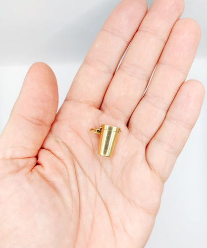 fe7420b8-f522-44cb-5e76-94b1ad049300