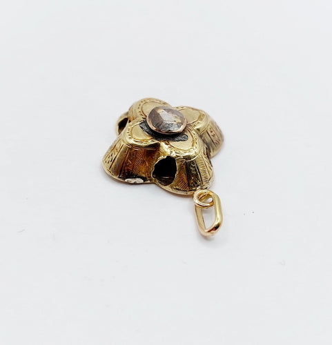Pendentif Pendentif victorien en or 18k et diamant taille rose 58 Facettes A02334