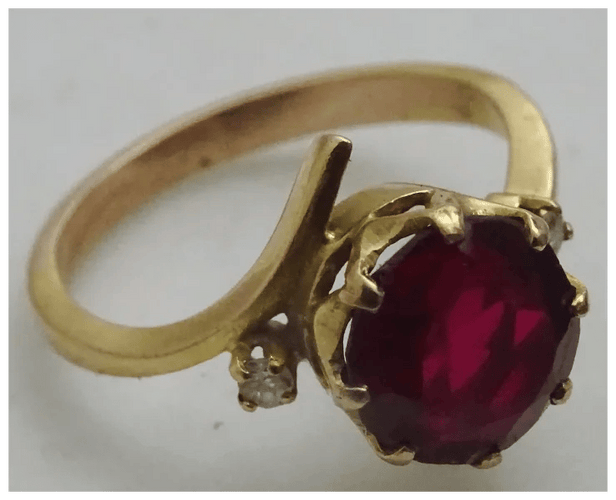 Bague 52 Bague vintage en or 18 carats avec spinelle ? et diamants 58 Facettes ring 20